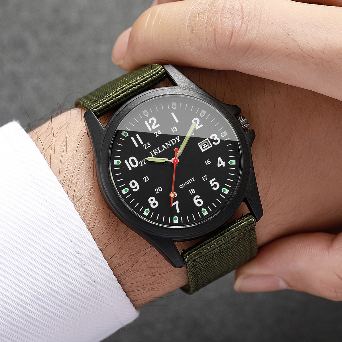 1/4 Buah Jam Tangan Kuarsa Pri - Field Watch Military ulasan dan harga