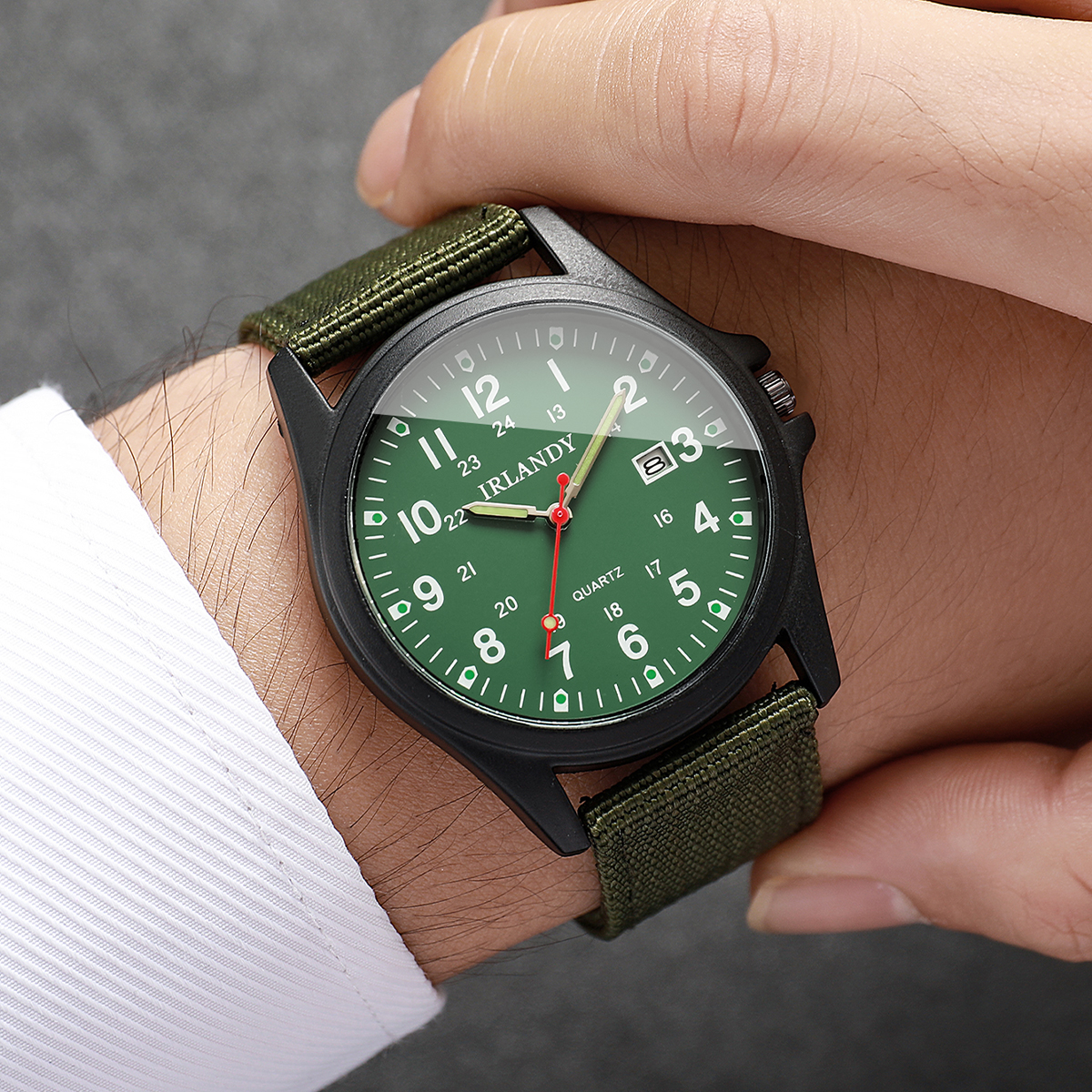 1/4 Buah Jam Tangan Kuarsa Pri - Field Watch Military ulasan dan harga