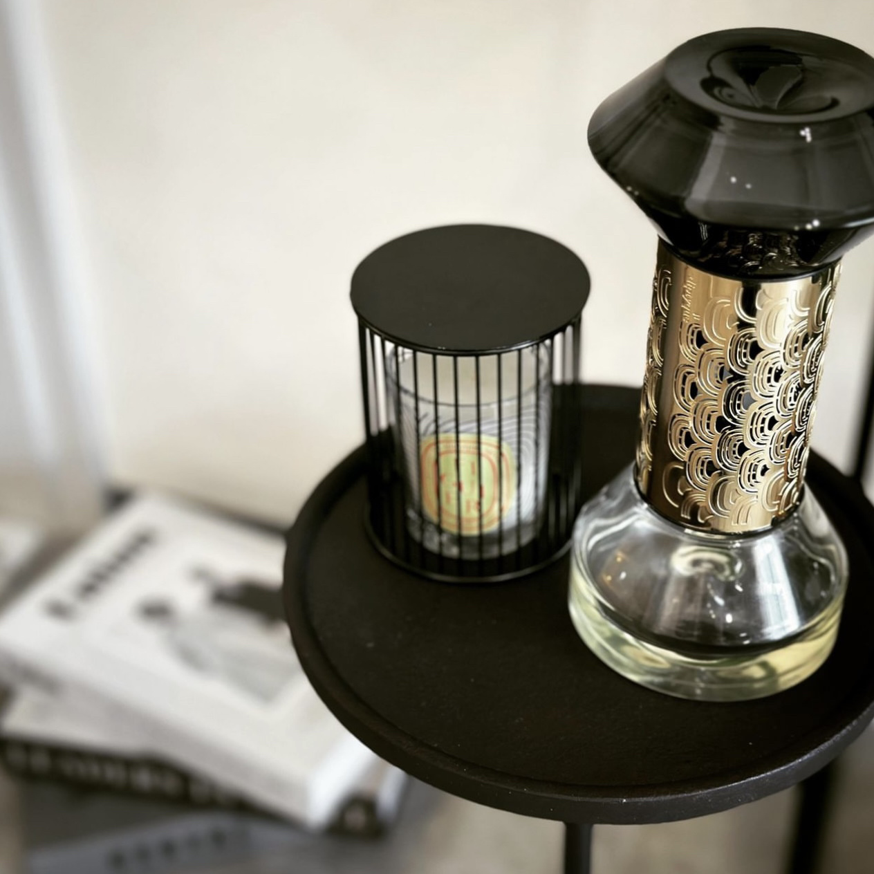 Diptyques Hourglass Diffuser B - Table Watch Luxury ulasan dan harga