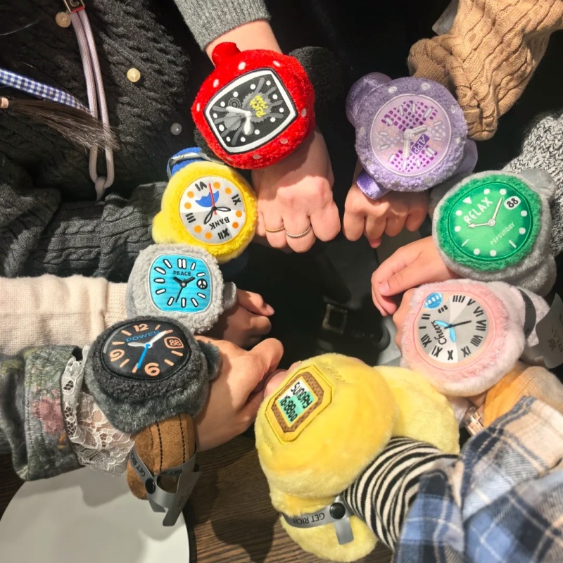【Tersedia】Jam Tangan Boneka Pl - Quiet Luxury Watch ulasan dan harga