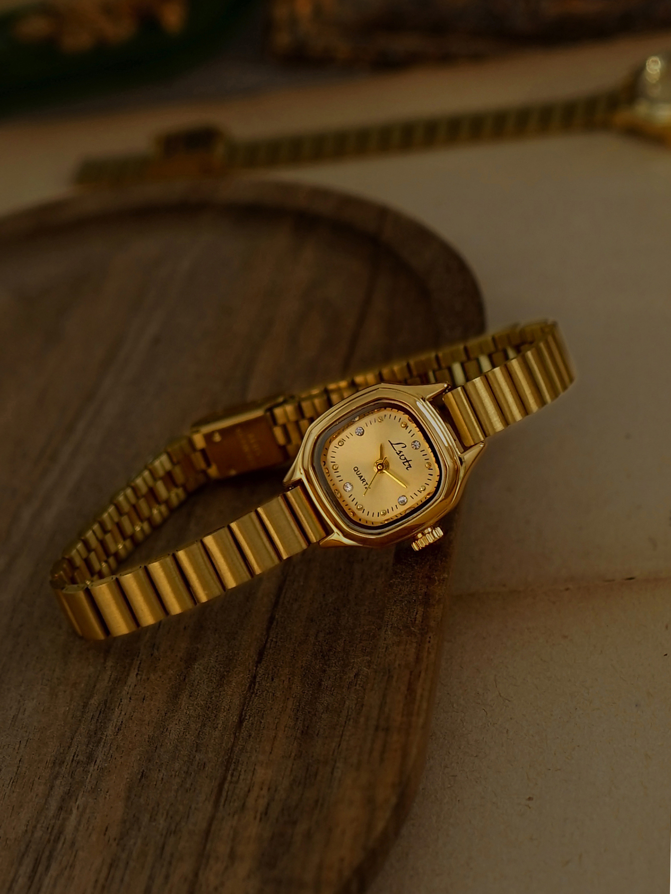 1 Jam Tangan Wanita Dial Kecil - Quiet Luxury Watch ulasan dan harga