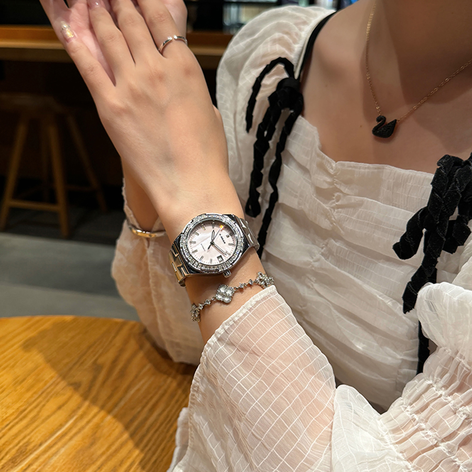 Jam Tangan Wanita Bisnis Mewah - Luxury X I Watch ulasan dan harga