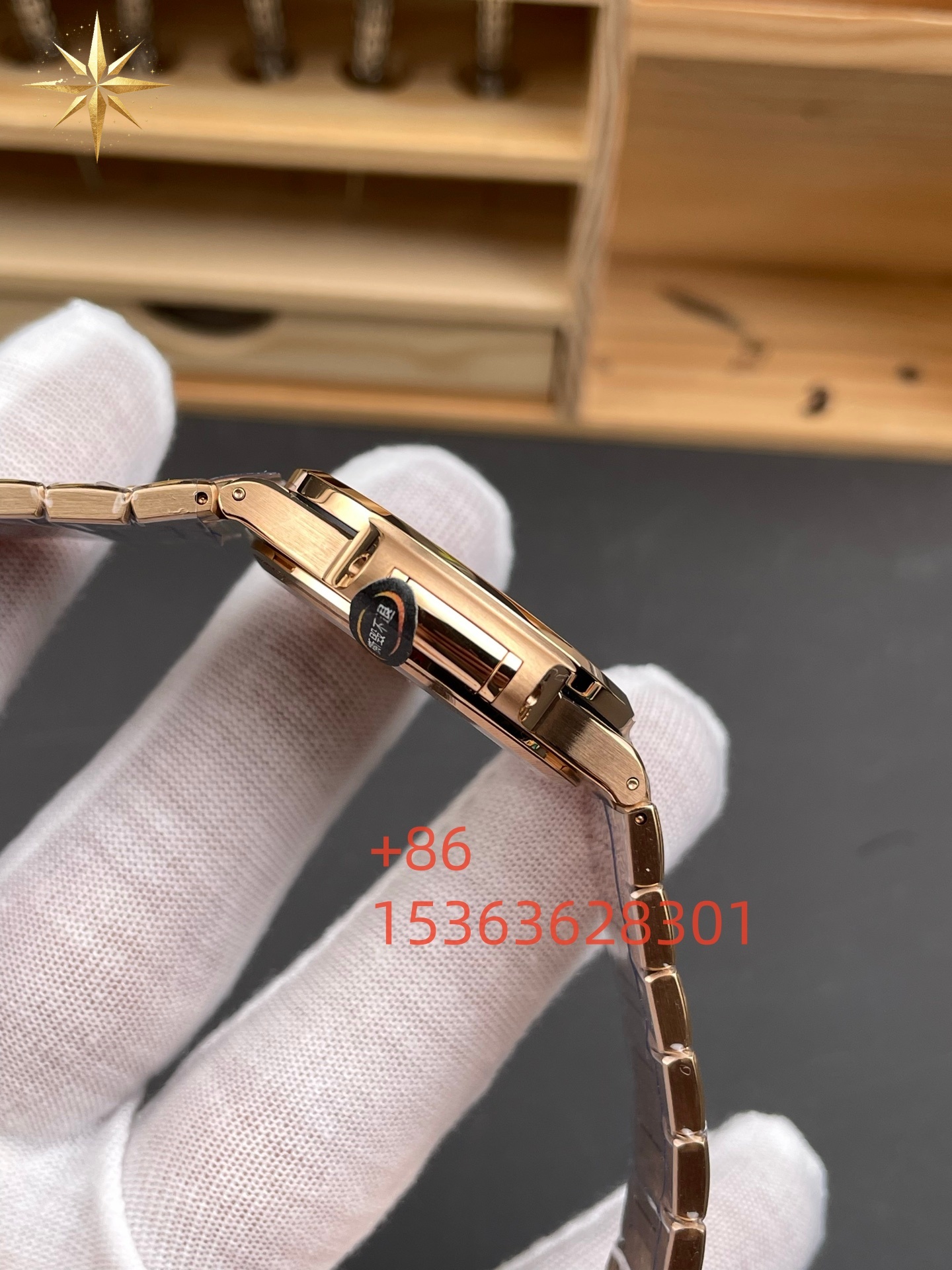 Jam Tangan Kustom Terbaru Seri - Luxury Watch Gold ulasan dan harga