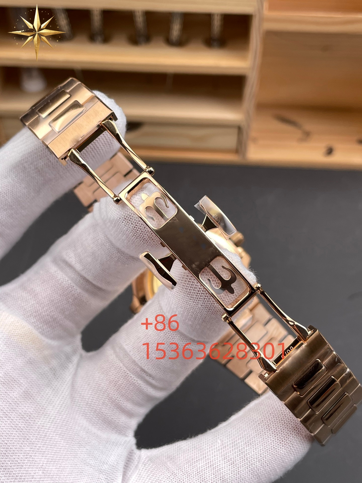 Jam Tangan Kustom Terbaru Seri - Luxury Watch Gold ulasan dan harga